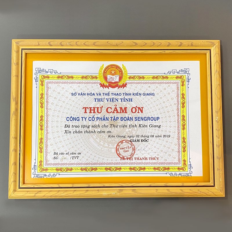 SENGROUP DONATED BOOKS TO THE LIBRARY OF KIEN GIANG PROVINCE