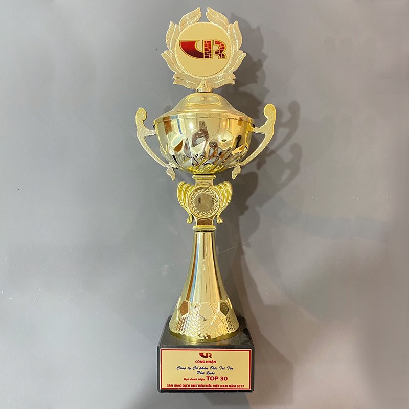 TOP 30 TYPICAL REAL ESTATE TRADING FLOORS IN VIETNAM IN 2017